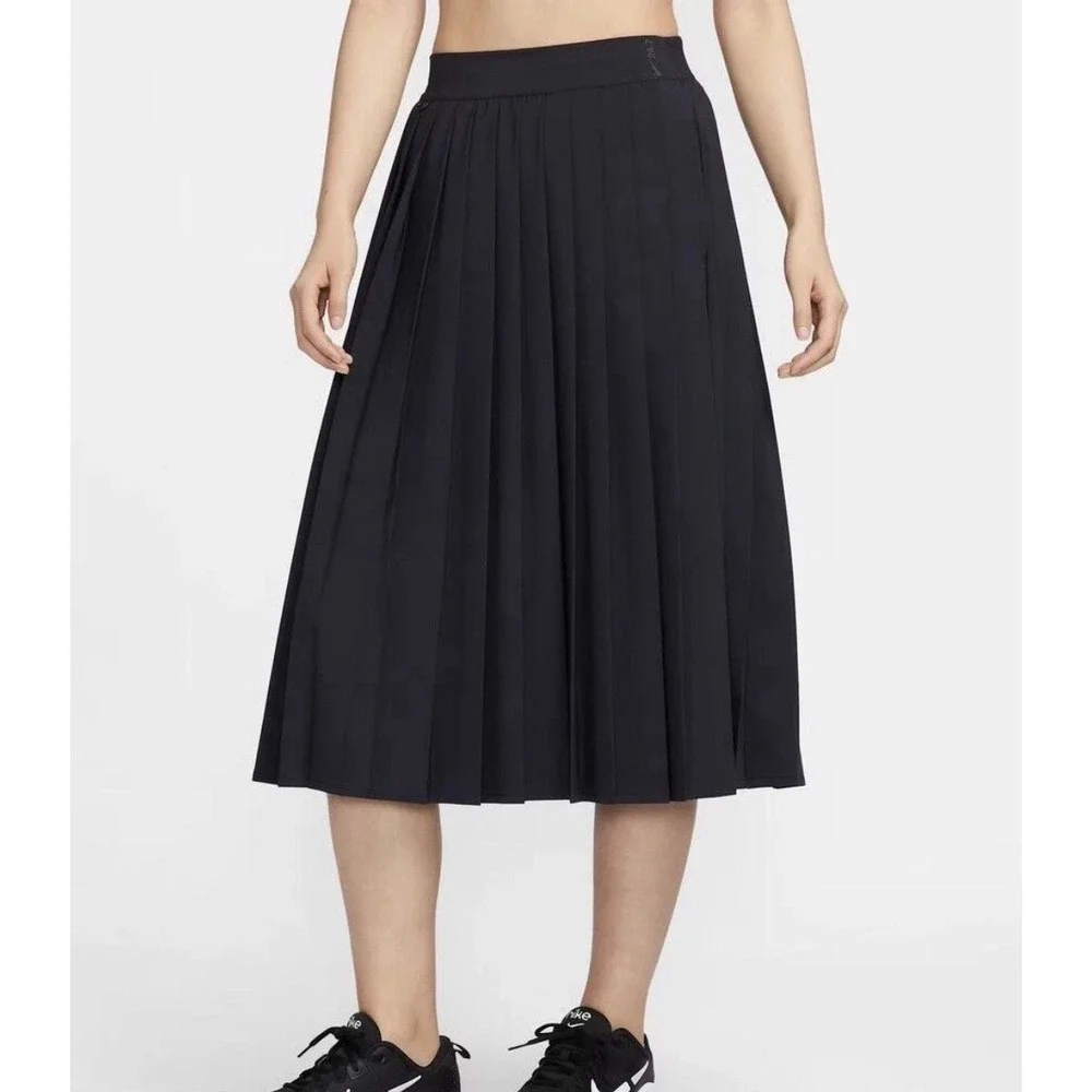Nike 24.7 PerfectStretch Pleated Skirt Womens Large Black HQ8153 010 $160